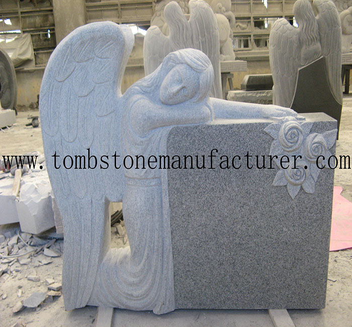 kneeling angel2